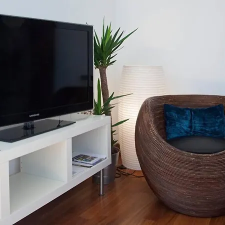 Sunny Apartment With Great Views And Rooftop Terrace Apartment *