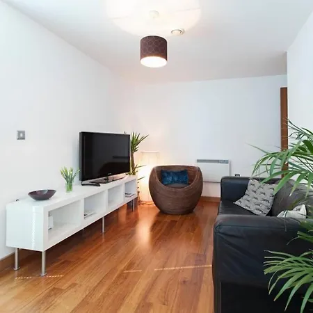 Sunny Apartment With Great Views And Rooftop Terrace Apartment Leeds (West Yorkshire)